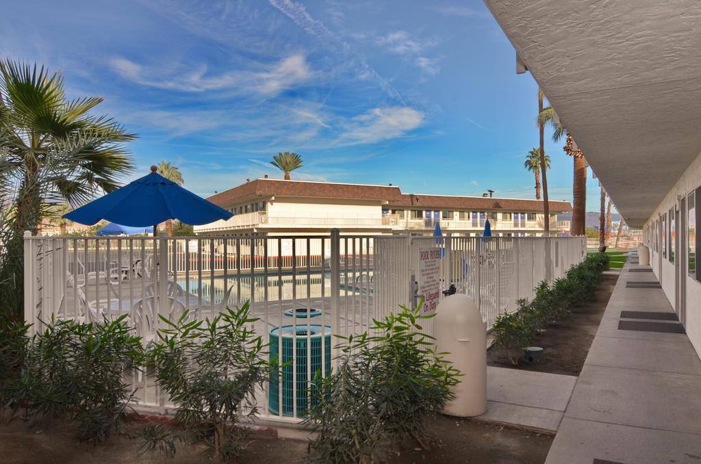 Motel 6-Indio, Ca - Palm Springs Экстерьер фото