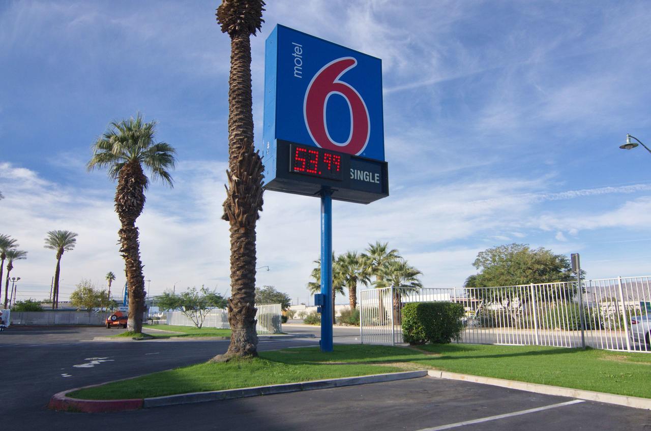 Motel 6-Indio, Ca - Palm Springs Экстерьер фото